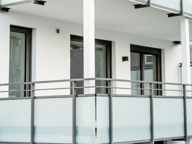 neubau_mehrfamilienhaus_heiligenhaus_balkone